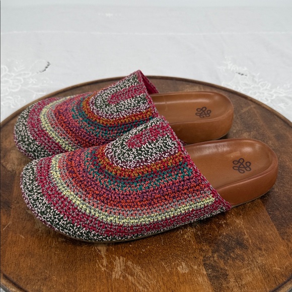 The Sak Shoes - The Sak Shoes Wm 9 Bolinas Crochet Multicolor Slip-On Mules Clogs Leather Boho